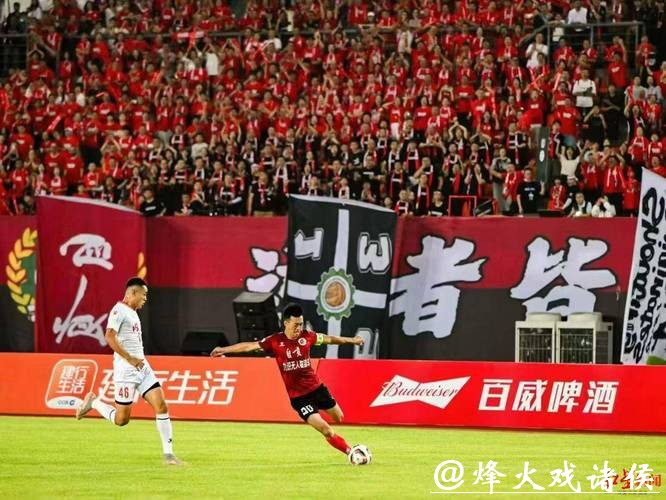 6-7！“三连霸”成都这盘没守住 业余足球联赛遭自贡“点杀”