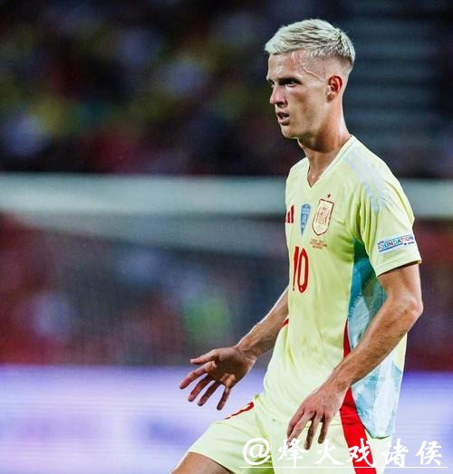 莱万10连击+双响！世预赛欧洲区进球仅次C罗舍瓦